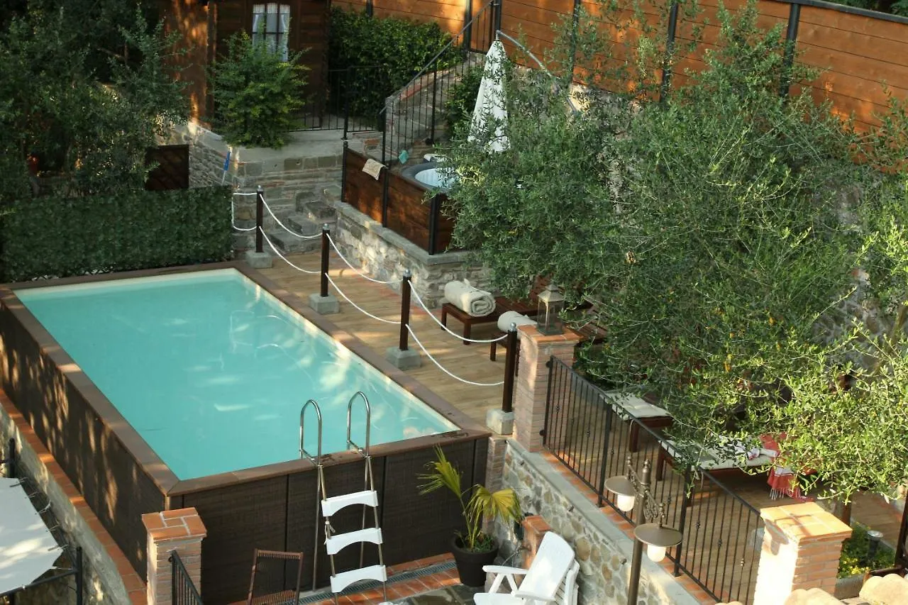 Camera Rosa Borgo a Buggiano Guest house
